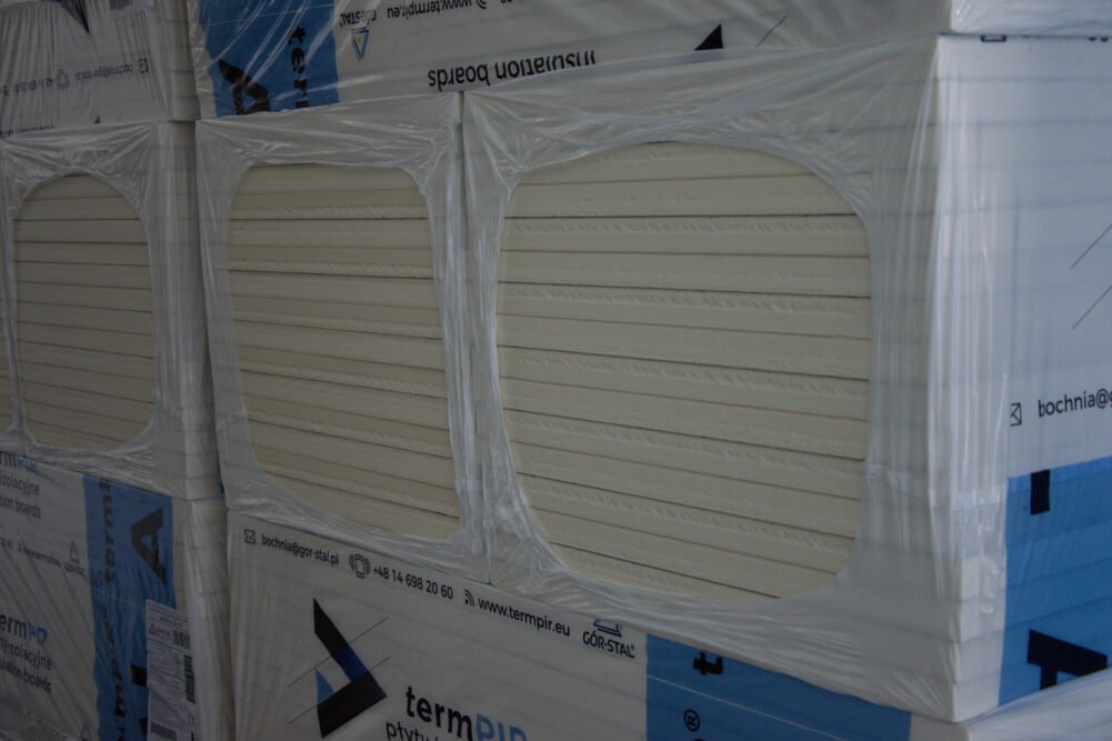 Płyta PIR AL 3cm 600 x 1200 mm krawędź gładka