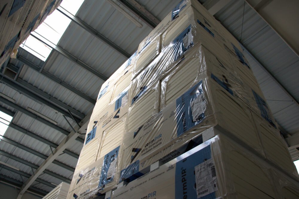 Płyta PIR AL 3cm 600 x 1200 mm krawędź gładka